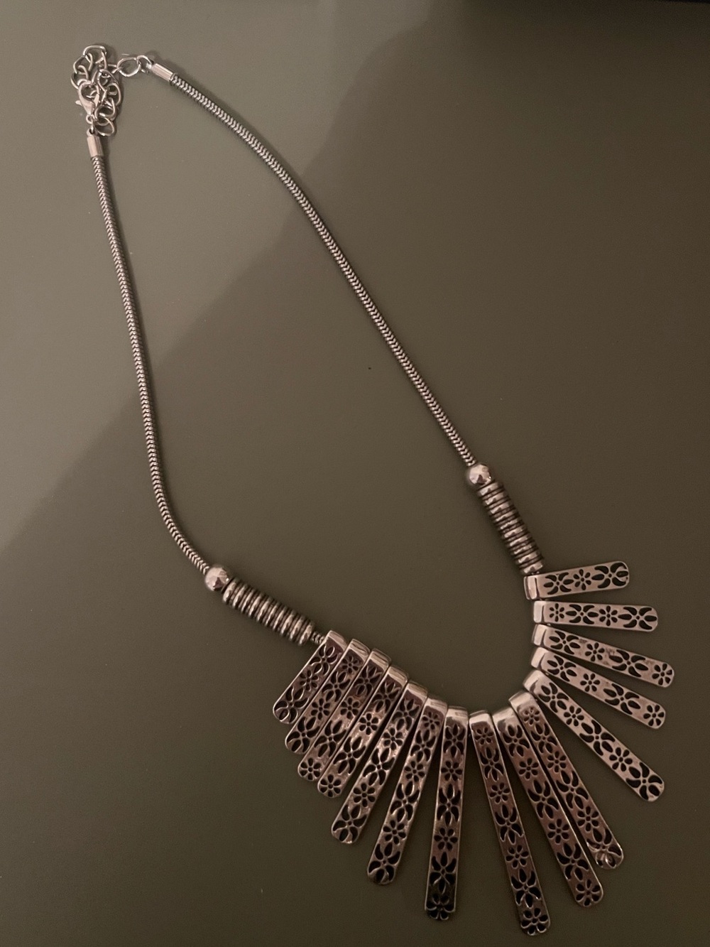 Silver-Tone Floral Filigree Fan Necklace